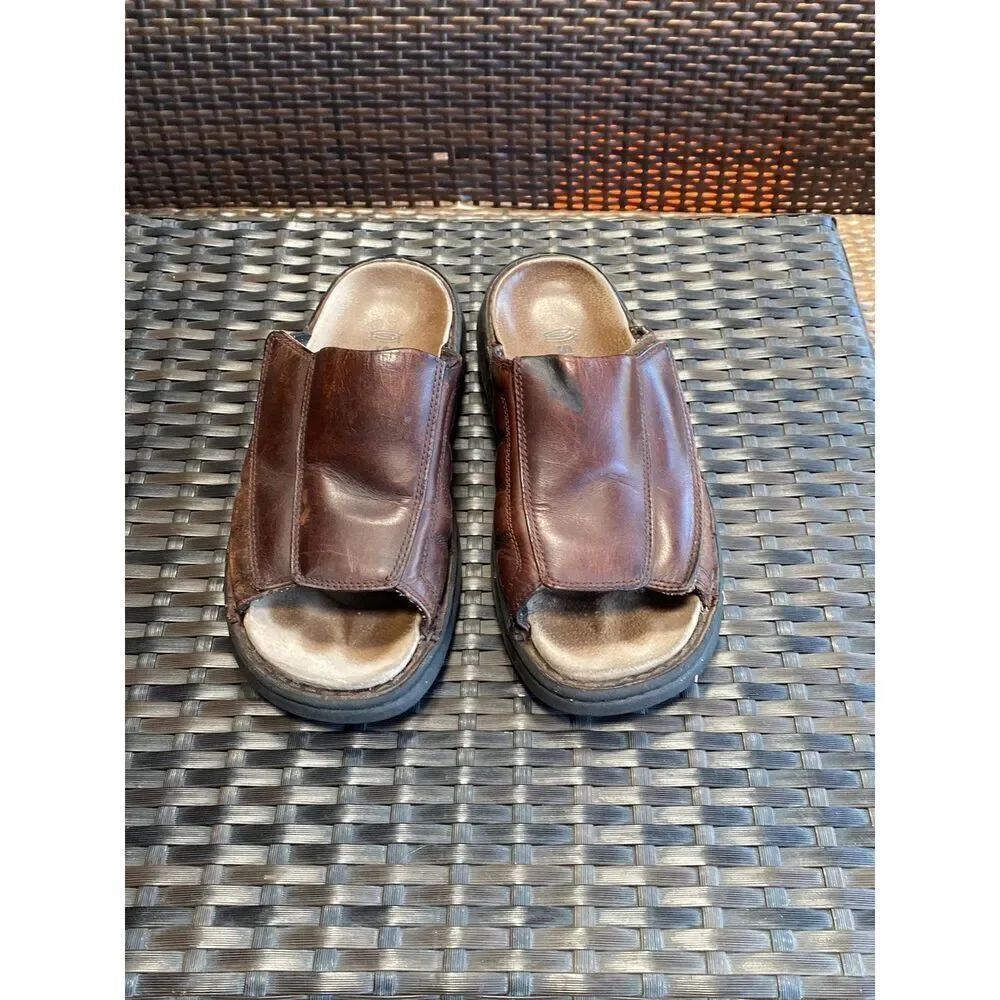 Sketchers, Y2K, vintage sandals